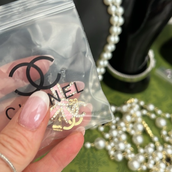 Pink and Gold Crystal Fashion Bow Earrings - Picture 8 of 8